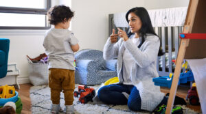 Gentle discipline for toddlers during outings