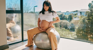 Movement in last month of pregnancy Movement in last month of pregnancy